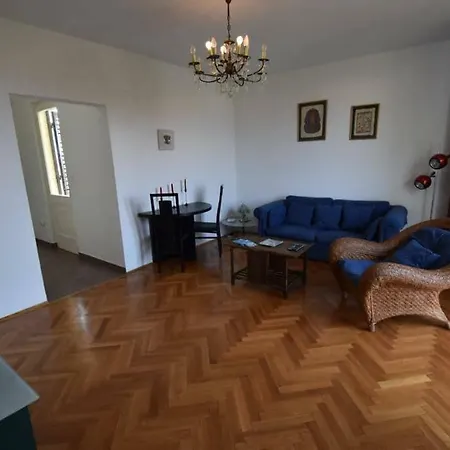 Seka Διαμέρισμα Supetar