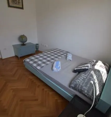 Διαμέρισμα Seka *
